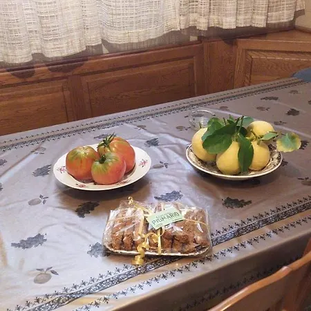Casa La Terrazza Sul Mare 度假居